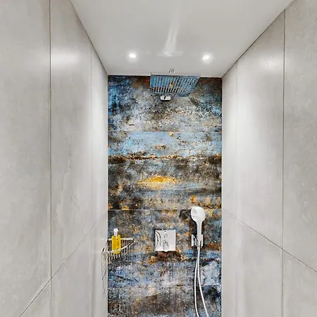Apartamento Lescale 1 - Modern Getaway In The Heart Of *